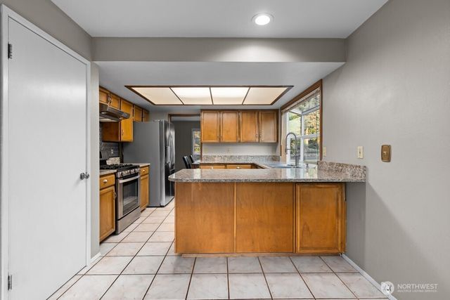 26621 Bristol Court, Kent, WA 98032