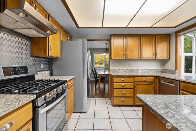 26621 Bristol Court, Kent, WA 98032