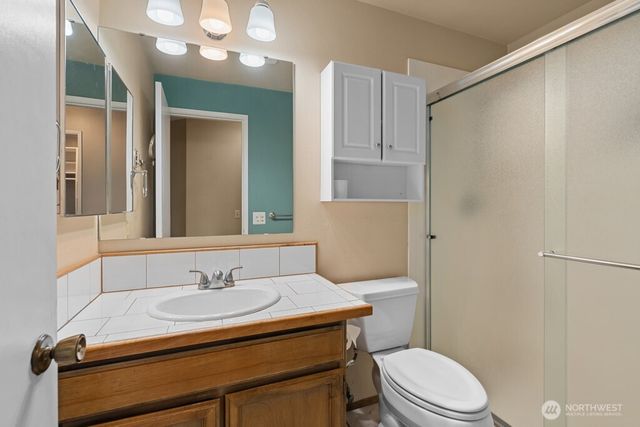 26621 Bristol Court, Kent, WA 98032