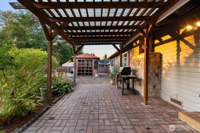 26621 Bristol Court, Kent, WA 98032