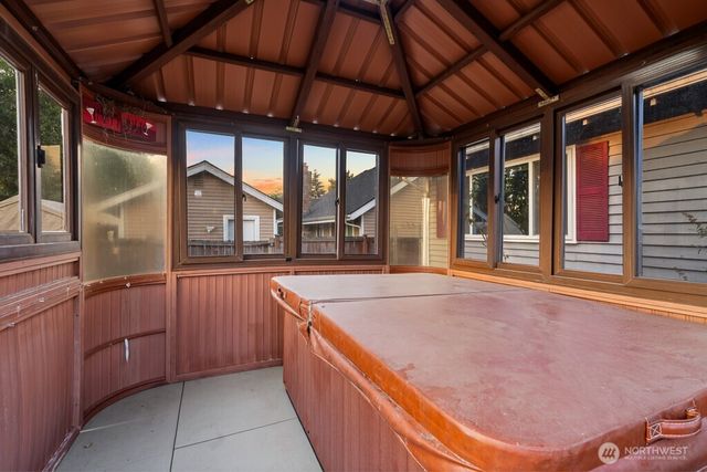 26621 Bristol Court, Kent, WA 98032