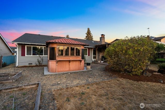 26621 Bristol Court, Kent, WA 98032