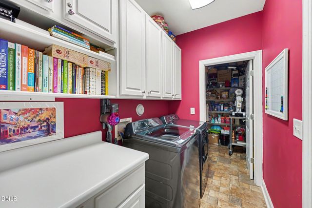 204 Quarryrock Road, Holly Springs, NC 27540