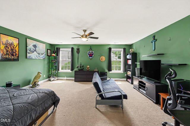 204 Quarryrock Road, Holly Springs, NC 27540