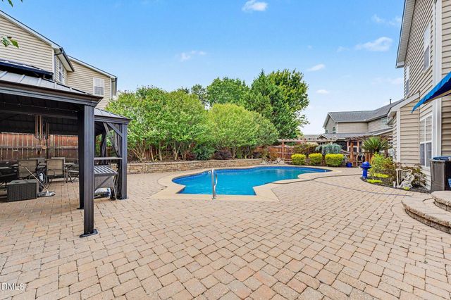 204 Quarryrock Road, Holly Springs, NC 27540