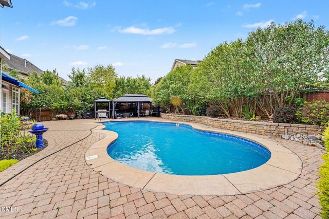 204 Quarryrock Road, Holly Springs, NC 27540