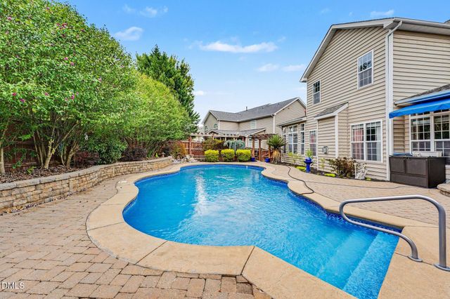 204 Quarryrock Road, Holly Springs, NC 27540