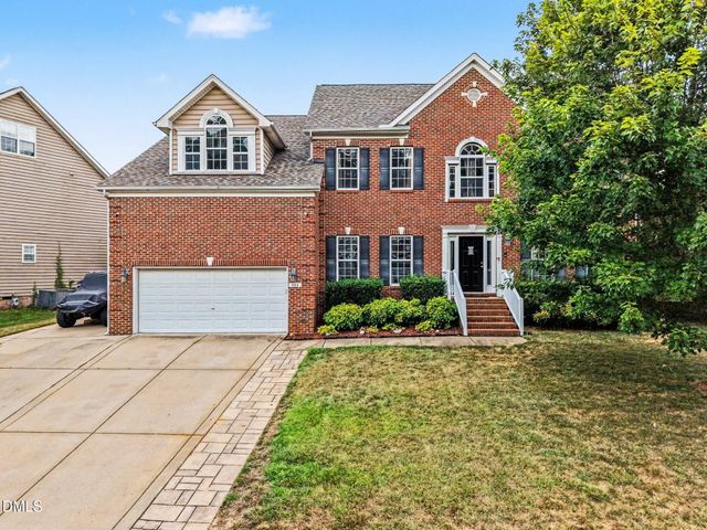 204 Quarryrock Road, Holly Springs, NC 27540