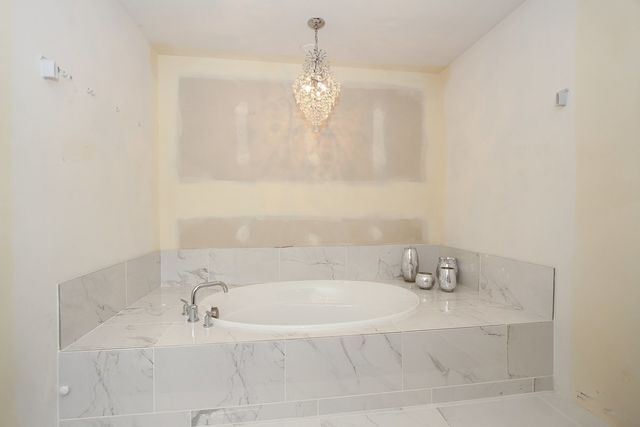 3617 Emerald Road, Elgin, IL 60124