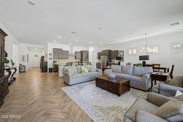 14552 W VOLTAIRE Street, Surprise, AZ 85379