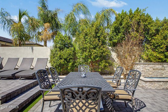14552 W VOLTAIRE Street, Surprise, AZ 85379