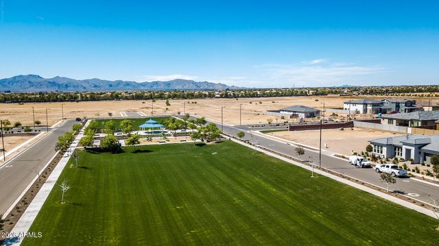 14552 W VOLTAIRE Street, Surprise, AZ 85379