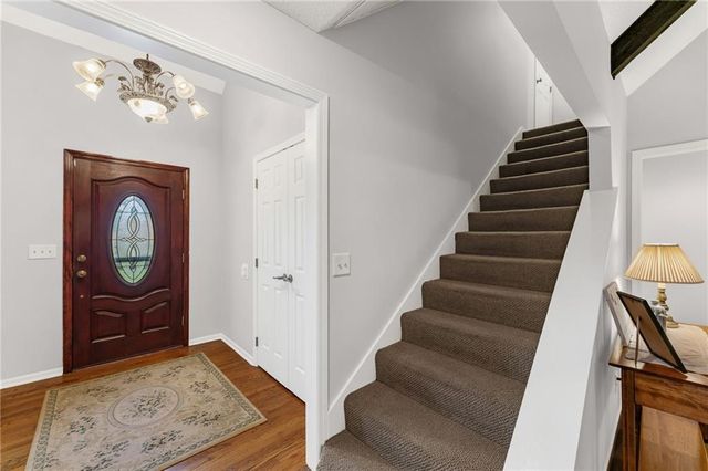 5204 Stearns Street, Shawnee, KS 66203