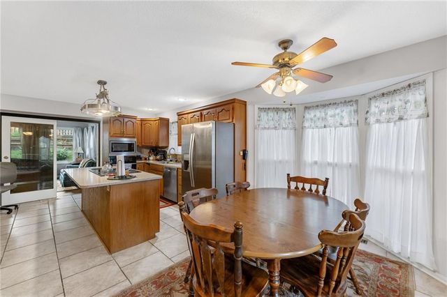 5204 Stearns Street, Shawnee, KS 66203