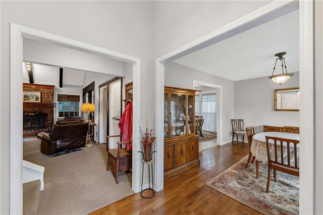 5204 Stearns Street, Shawnee, KS 66203