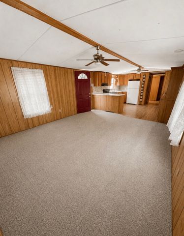 138 Shiloh Rd, Beechgrove, TN 37018