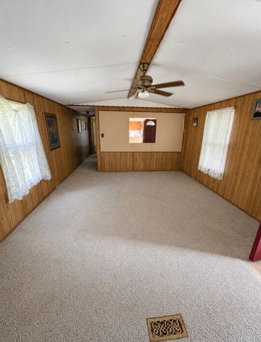 138 Shiloh Rd, Beechgrove, TN 37018