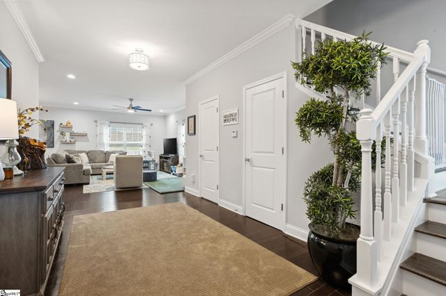 117 N River Hills Drive, Spartanburg, SC 29303