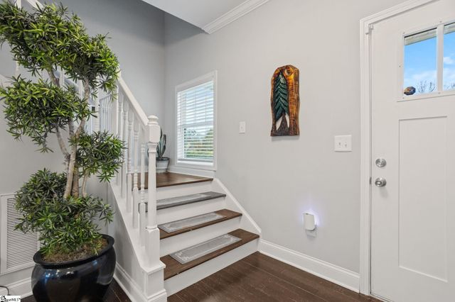 117 N River Hills Drive, Spartanburg, SC 29303