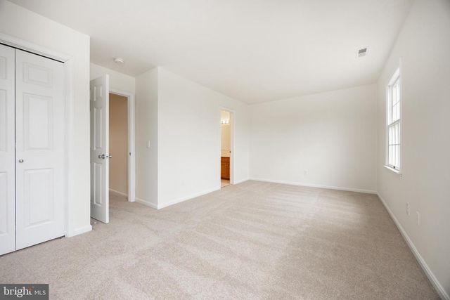 1242 PINE RIDGE DR, Perkiomenville, PA 18074