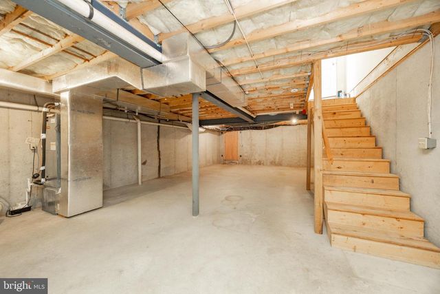 1242 PINE RIDGE DR, Perkiomenville, PA 18074