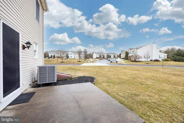 1242 PINE RIDGE DR, Perkiomenville, PA 18074