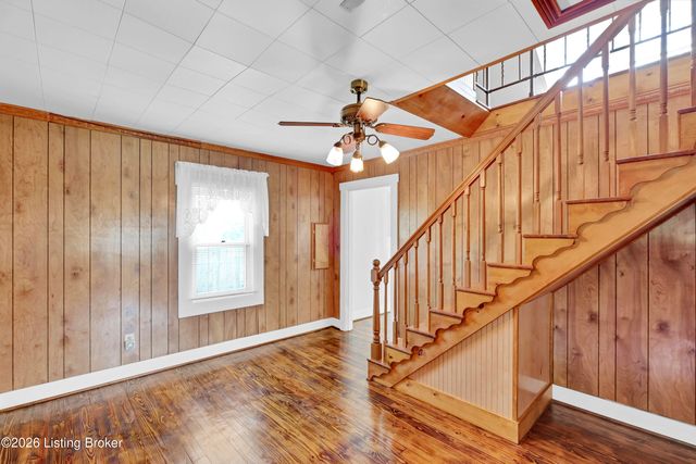 404 Gilliland Rd, Louisville, KY 40245