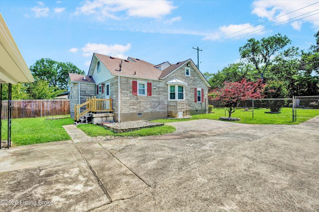 404 Gilliland Rd, Louisville, KY 40245