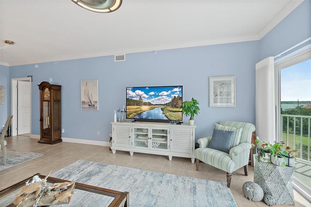 2 OCEANS WEST BOULEVARD 405, Daytona Beach, FL 32118