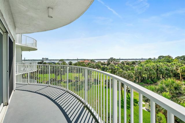 2 OCEANS WEST BOULEVARD 405, Daytona Beach, FL 32118