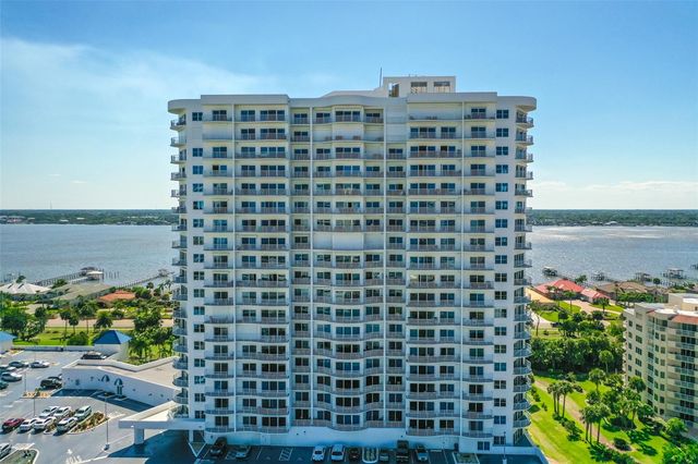 2 OCEANS WEST BOULEVARD 405, Daytona Beach, FL 32118