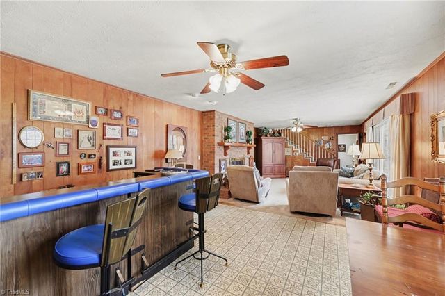 1003 Mcdowell Drive, Greensboro, NC 27408