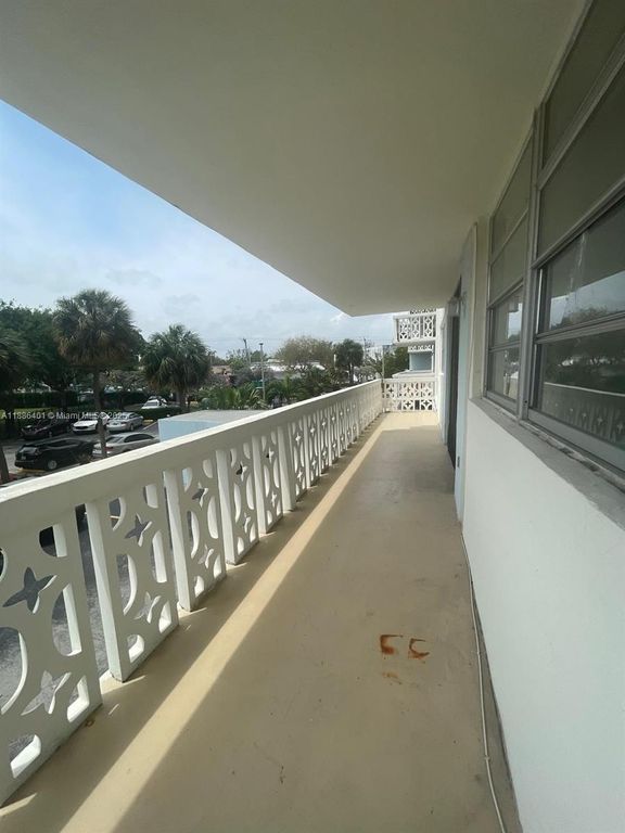 13155 Ixora Ct 201, North Miami, FL 33181