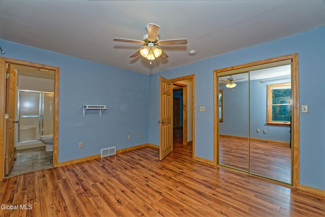 17 Columbia Avenue, Queensbury, NY 12804