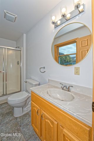 17 Columbia Avenue, Queensbury, NY 12804