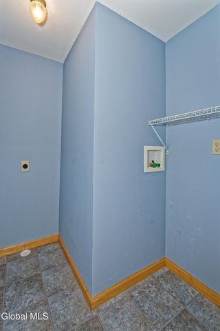 17 Columbia Avenue, Queensbury, NY 12804