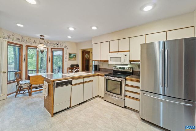 19 PIEDMONT LN, Palmyra, VA 22963