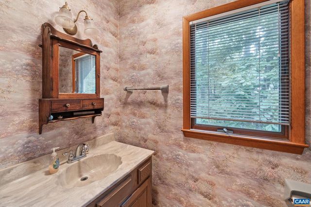 19 PIEDMONT LN, Palmyra, VA 22963