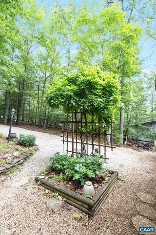 19 PIEDMONT LN, Palmyra, VA 22963