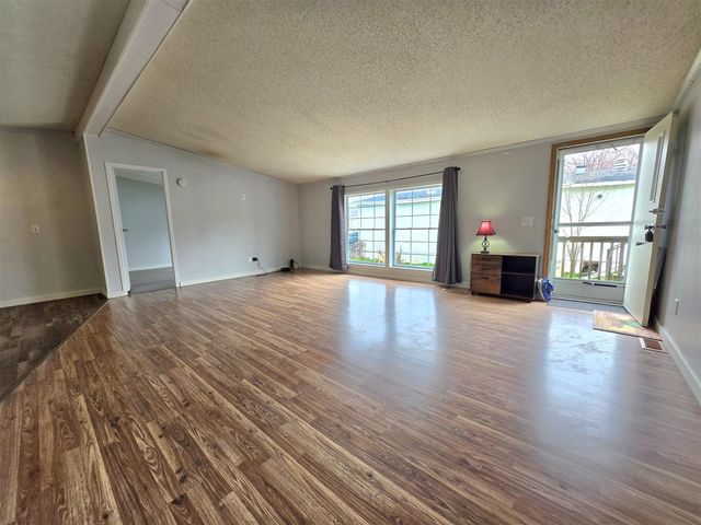 11550 Boyne Boulevard, Allendale, MI 49401