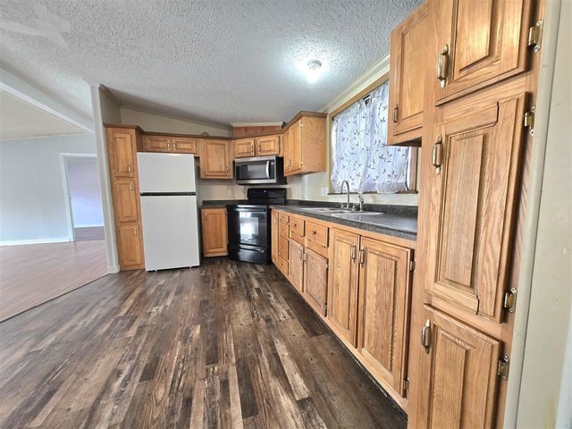 11550 Boyne Boulevard, Allendale, MI 49401