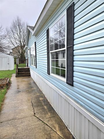 11550 Boyne Boulevard, Allendale, MI 49401