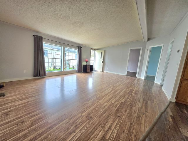 11550 Boyne Boulevard, Allendale, MI 49401
