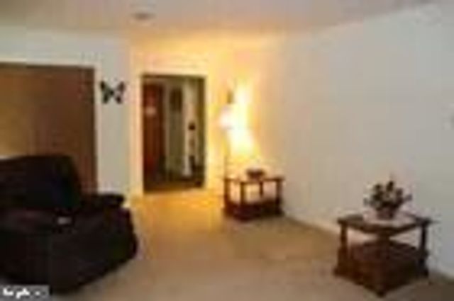 1813 MARTIN DR, Lebanon, PA 17046