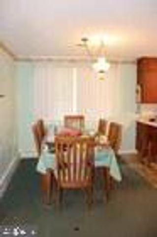 1813 MARTIN DR, Lebanon, PA 17046