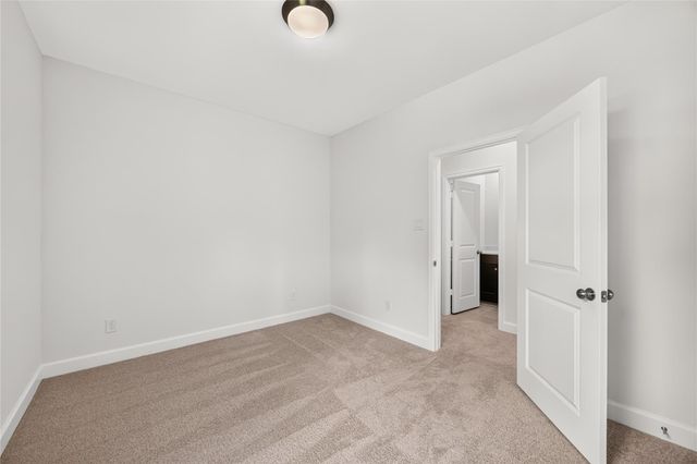 1530 W 34th Street, Houston, TX 77018