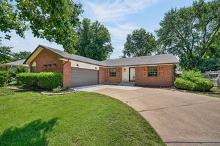 8241 E Tamarac Ln, Wichita, KS 67206