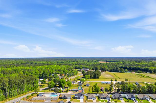 119 Crabapple Dr., Longs, SC 29568