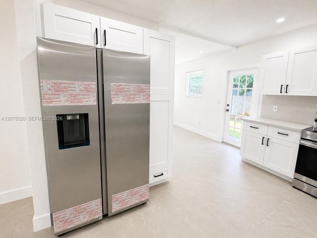 7239 NW Third Street, Miami, FL 33126