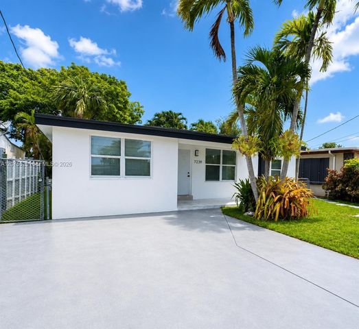 7239 NW Third Street, Miami, FL 33126